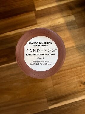SAND+FOG Mango Tangerine Room Spray - Pink
